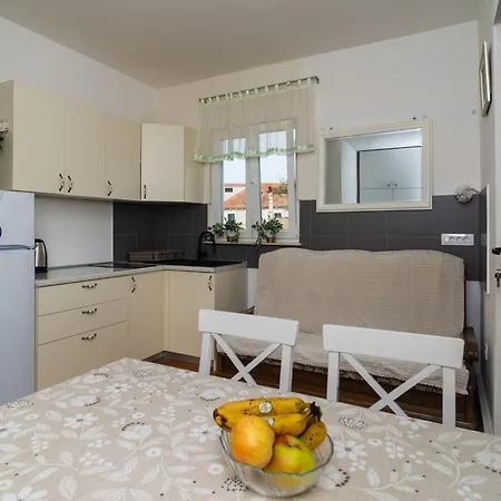 Elegant With Balcony Daire *